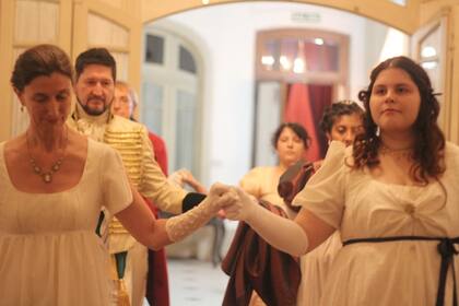 Primer baile de regencia en San Telmo, en 2015