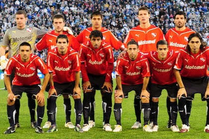 Primera fecha del Apertura 2010; los once que empezaron esta caída del Rojo con una derrota ante Vélez