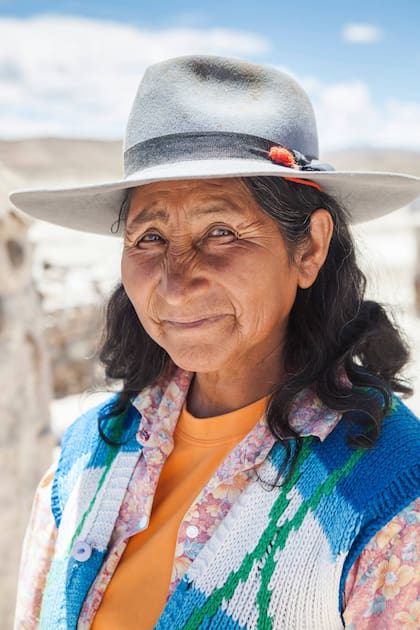 Primitiva Condorí vivió durante años al lado de la iglesia y en 2019 fue retratada por LUGARES por segunda vez.