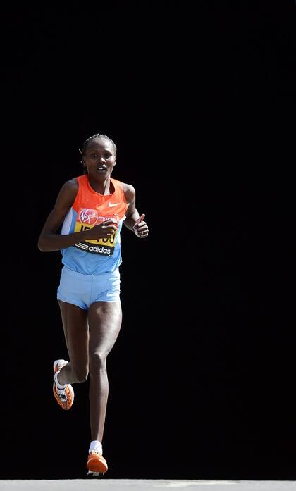 Priscah Jeptoo, una de las grandes maratonistas de la actualidad, no corre lindo, pero es efectiva y sólida en sus resultados