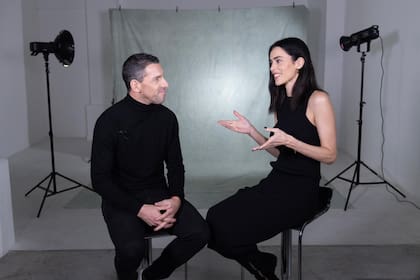 Priscila Crivocapich con Maxi Rodríguez, durante una entrevista para la serie Protagonistas de Para Ti