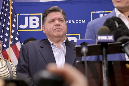 Pritzker catalogó el despliegue de Chicago como una medida "autoritaria" por parte de la administración Trump