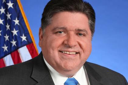 Pritzker denunció que el plan de Trump y Musk eliminará programas esenciales y afectará la vida cotidiana en Illinois (Archivo)