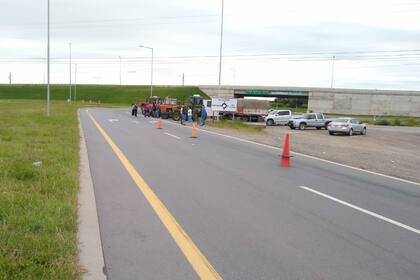 Productores cordobeses se reunieron hoy en el cruce de las rutas 36 y C45 para hacer una panfleteada