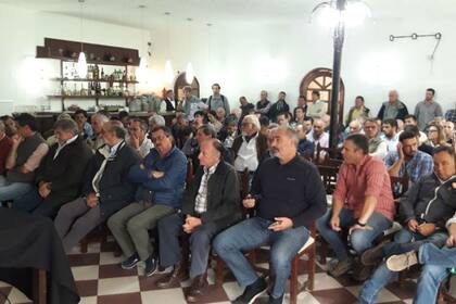 En la asamblea en Tucumán hubo más de 100 asistentes