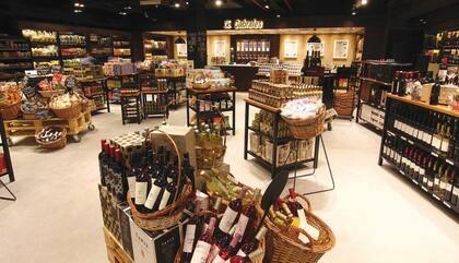 Productos nacionales e importados esperan en esta boutique súper bien equipada