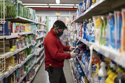 Las grandes cadenas de supermercados apuestan a los negocios de cercanía