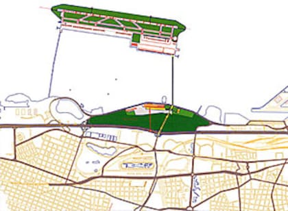 Propuesta de Aeroísla SA-Itmaco SA, que consiste en una aeroisla de 220 ha., ubicada a 2000 m. de la costa y con un giro de 15° repecto del aeropuerto para enfrentar mejor los vientos, disminuir sobre