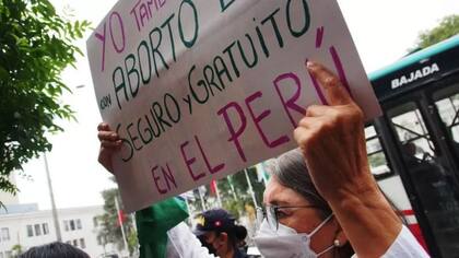 Protesta a favor del aborto legal en Perú