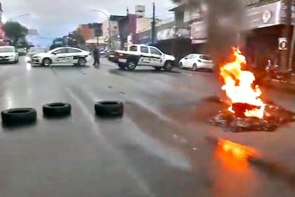 Protesta de la policía en Posadas, provincia de Misiones