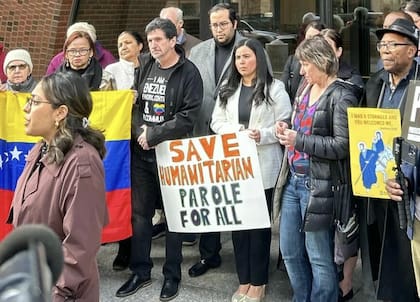 Protesta en contra del fallo que afecta a la parole.