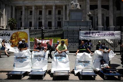 Protesta en el Congreso de Utep y MTE en reclamos a la Ley de acceso a la tierra