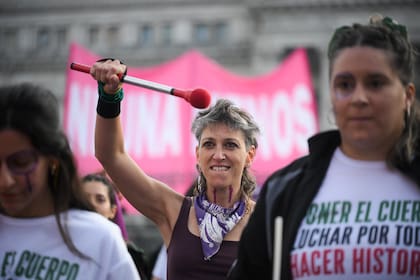 Protesta en reclamo, entre otros, por los tres últimos femicidios de Agostina, Dulce y Noelia