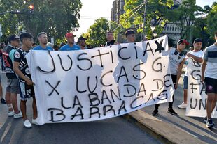 Protestas de vecinos en Barracas por la muerte de Lucas González