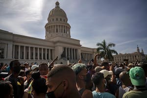 EE.UU. califica de “desmedidas” e “indignantes” sentencias contra manifestantes en Cuba