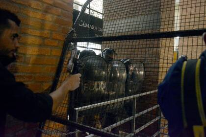 Protestas en la Cámara de Diputados de Misiones