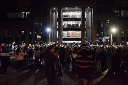 Protestas en la Cámara de Diputados de Misiones