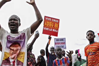 Protestas en la Plaza de la Independencia, en Bamako, Mali