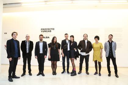 De izquierda a derecha: Agustín González Goytía, Raúl Flores, Piero Sogno, Sofía Noble, Alfredo Dufour, Noelia Correa, Benjamín Felice, Maia Navas y Damián Santa Cruz