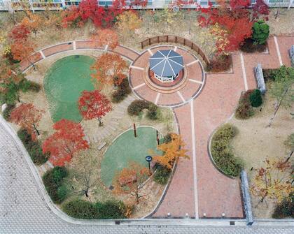 Proyecto Una plaza, Hosang Park
