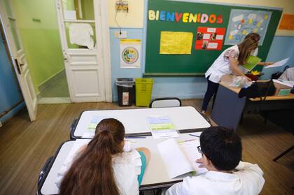 Prueba Aprender: evalúan a 725.000 alumnos de 6° grado en lengua y matemática