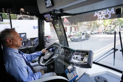 Prueba piloto con pasajeros del TramBus, el nuevo transporte eléctrico de la Ciudad de Buenos Aires