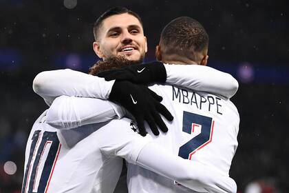 PSG, uno de los equipos europeos que recibe fondos por la participación de sus jugadores en las eliminatorias de la Eurocopa, avanzó a cuartos de final de la Champions League