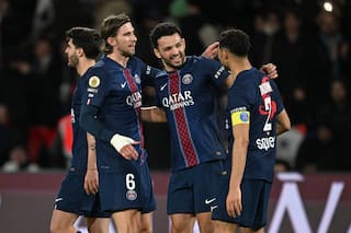 PSG vuelve a la cima en la liga francesa con un poco de ayuda de Mónaco