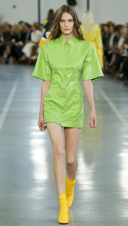 Pucci incorporó el verde Pantone, el color del año