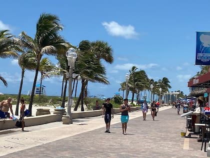 Lauderdale by the Sea, un apacible pueblo costero de Florida, está convulsionado por la posibilidad de nombrar a una de sus calles como "President Donald Trump"