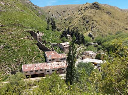 Pueblo Escondido, el nombre "turístico" de Cerro Áspero.