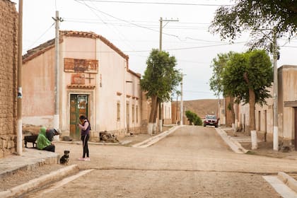 Pueblo nuevo es donde está la entrada al pueblo y el hostal Don Clemente.
