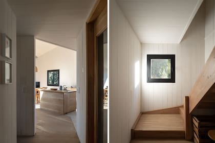 Puerta de demolición reciclada y ajustada in-situ con marco a medida. El interior está revestido en tablas de Eucaliptus en piso, donde se dejó al natural, y en paredes pintado de color blanco.