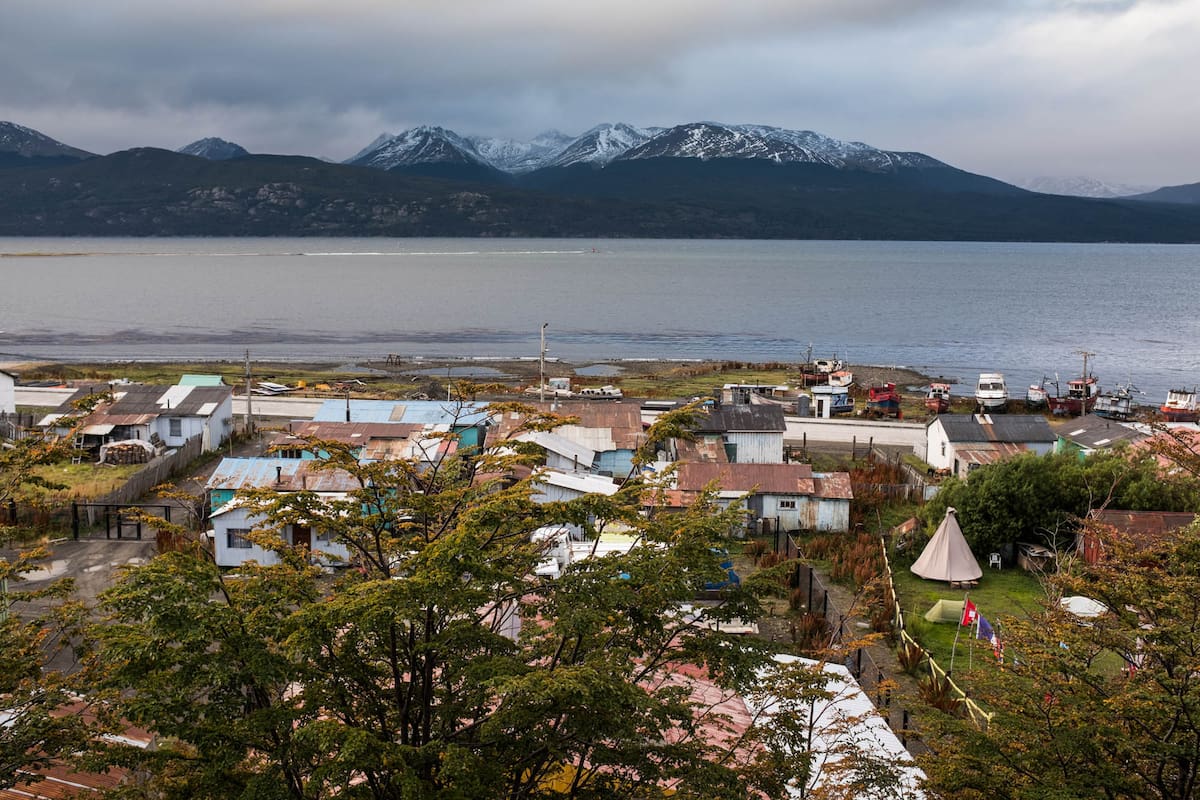Un fuerte terremoto sacudió el sur de Chile y ordenan evacuar las costas por riesgo de tsunami - LA NACION