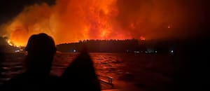 El fuego en Chubut avanza incluso con viento en contra: hay alerta también en Bariloche y El Bolsón