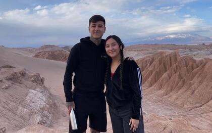 Pulgar no solo le dijo “tenes que hacer un tratamiento", sino que hizo todo para garantizar que su hermana reciba esa ayuda; en este caso, llevándosela con él a Rio.