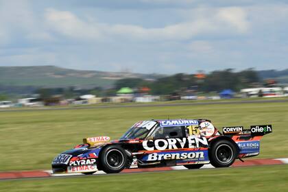 Puntero del campeonato. Con su Ford Falcon, Matías Rossi podría coronarse mañana otra vez en el Turismo Carretera