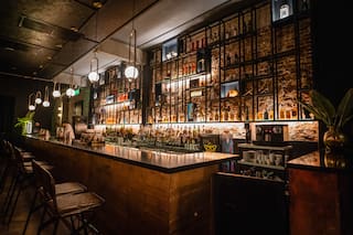 Además de cócteles de autor, proponen una cocina de alto vuelo