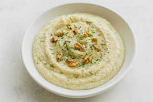 Puré de coliflor con romero y nueces