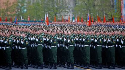 Putin desplegó todo el poderío de sus fuerzas armadas y celebró, como todos los 9 de mayo, el Día de la Victoria en la Plaza de Roja