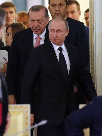 Putin y Erdogan, ayer, tras su reunión en San Petersburgo