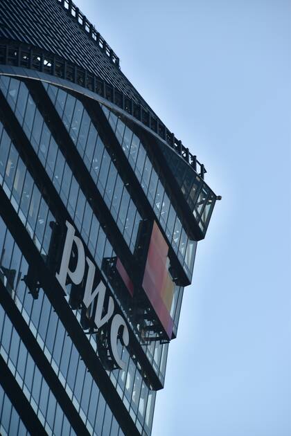 PwC, que cuenta con sedes en varios países, ha señalado que su sucursal en Reino Unido será la primera en implementar esta política