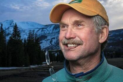 Quammen llama la atención sobre la importancia de apoyar la investigación científica.