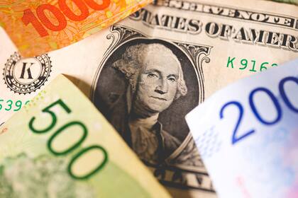 Qué bonos comprar con dólar MEP