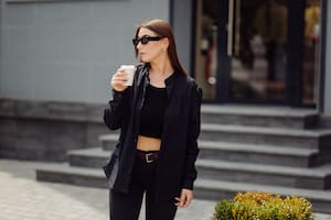 Qué dice la psicología de las personas que solo se visten de negro