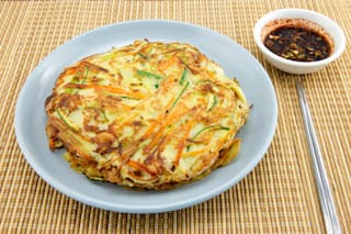 Cómo se hace el pancake coreano que es furor en las redes sociales