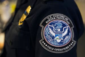 Qué establece la Ley SB 54 y por qué dificulta las detenciones de ICE