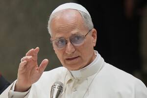 Qué opinan los adultos en EEUU sobre el papa León XIV, según encuesta de AP-NORC