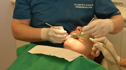 ¿Qué pasa cuando te sacan los brackets?