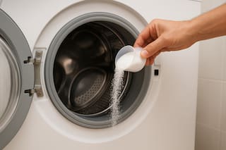 “Jamás lo uses”: un ingeniero explicó qué producto nunca hay que meter en el lavarropas